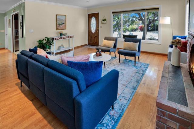 140 Suburbia Avenue, Santa Cruz CA: https://media.crmls.org/mediaz/82e64712-6d2d-441c-bef3-4a46b0f2052c.jpg