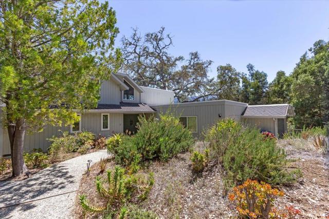 13434 Old Oak Way, Saratoga CA: https://media.crmls.org/mediaz/82e675a9-7a5f-4005-a259-e9eca4ee21b4.jpg