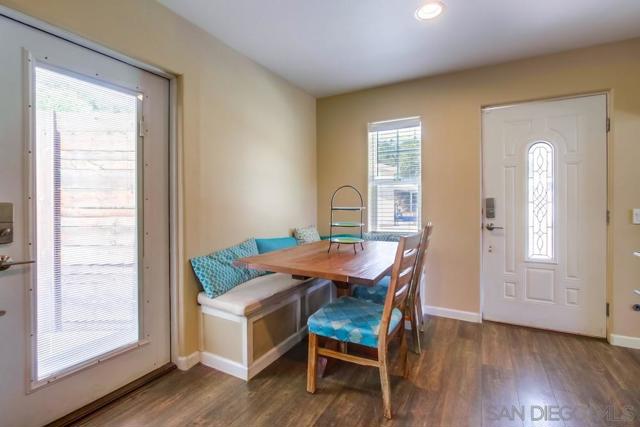 210 Frances Dr, El Cajon CA: https://media.crmls.org/mediaz/82e7be7b-0a57-4266-912a-09f1160ee659.jpg