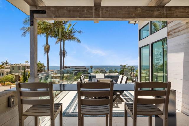 Detail Gallery Image 27 of 54 For 5080 Carlsbad Blvd, Carlsbad,  CA 92008 - 5 Beds | 4 Baths