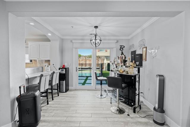 16935 Pine Way, Morgan Hill CA: https://media.crmls.org/mediaz/82e856d5-d5b5-4367-90cd-be92a763ff44.jpg