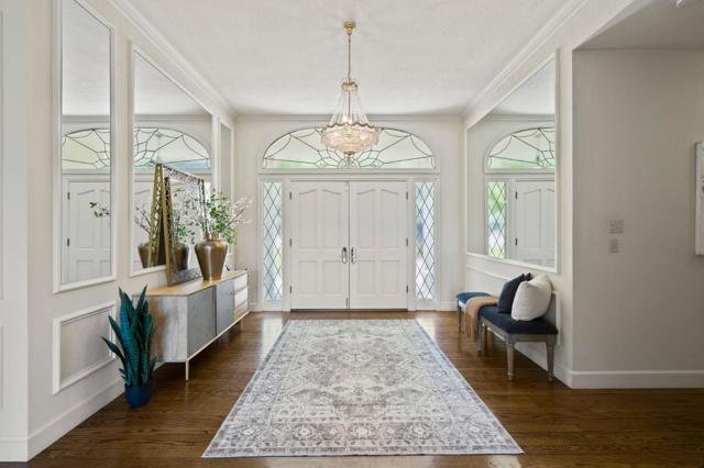 46 Eugenia Way, Hillsborough CA: https://media.crmls.org/mediaz/82e8d783-3b91-4032-8ece-26d2fef8f0ed.jpg