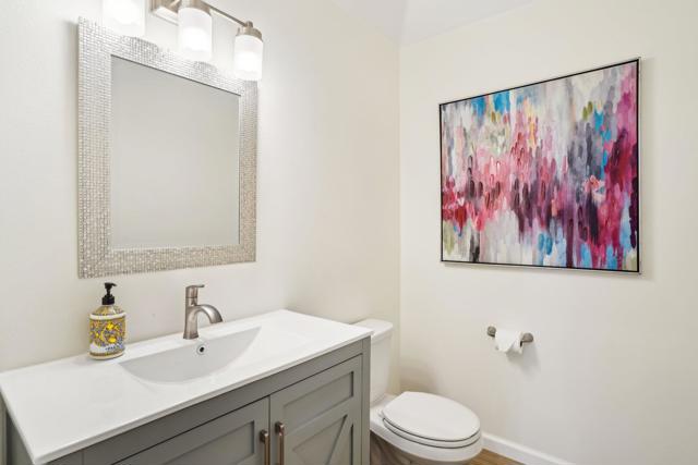 110 Celano Circle, Palm Desert CA: https://media.crmls.org/mediaz/82e8e867-8cb3-44c5-8e95-cdccf1bd0326.jpg