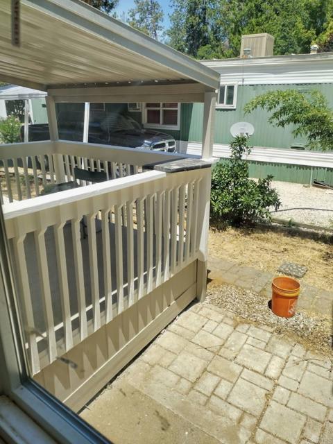 12125 Lake Boulevard, Redding CA: https://media.crmls.org/mediaz/82e97616-017c-4446-919b-60c98ab56bd1.jpg