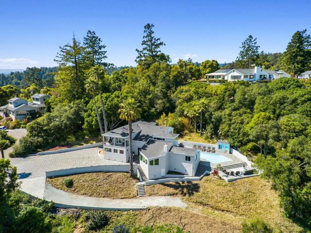 532 Moonrise Lane, Aptos CA: https://media.crmls.org/mediaz/82e9766c-185c-4215-a57e-977c6fc3daf0.jpg