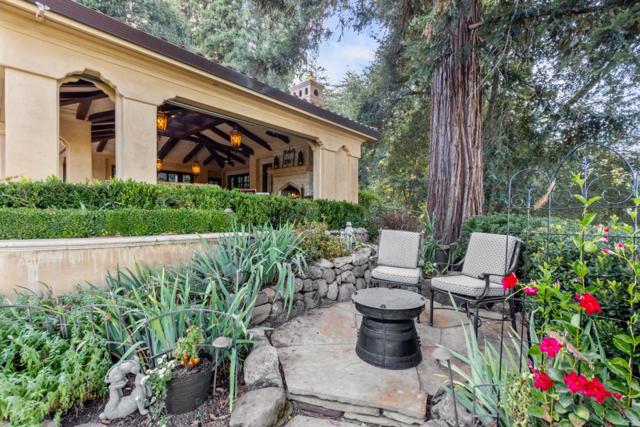 21106 Brush Road, Los Gatos CA: https://media.crmls.org/mediaz/82e9b8b6-f248-4337-b7db-99d107632804.jpg