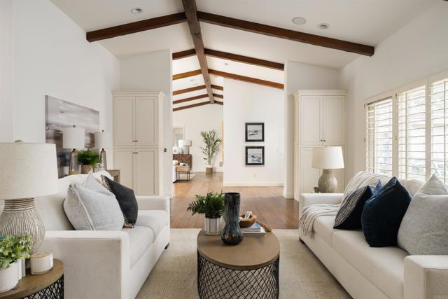 8031 La Jolla Shores Drive, La Jolla CA: https://media.crmls.org/mediaz/82ea0260-4963-482b-85a6-e688e409705b.jpg