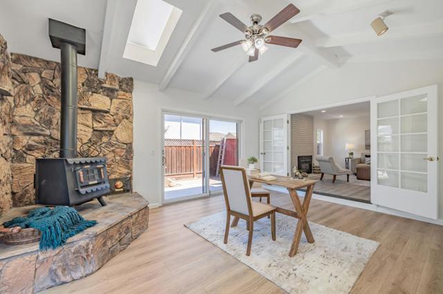 6113 Oak Forest, San Jose CA: https://media.crmls.org/mediaz/82ea29c2-639e-4821-9013-685ac97a378c.jpg