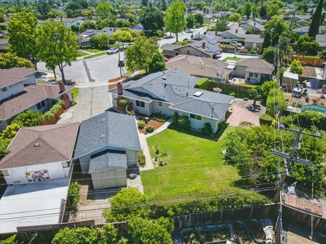 3643 Justine Drive, San Jose CA: https://media.crmls.org/mediaz/82eb4bb6-cb67-453b-b564-3aca6677f4ab.jpg