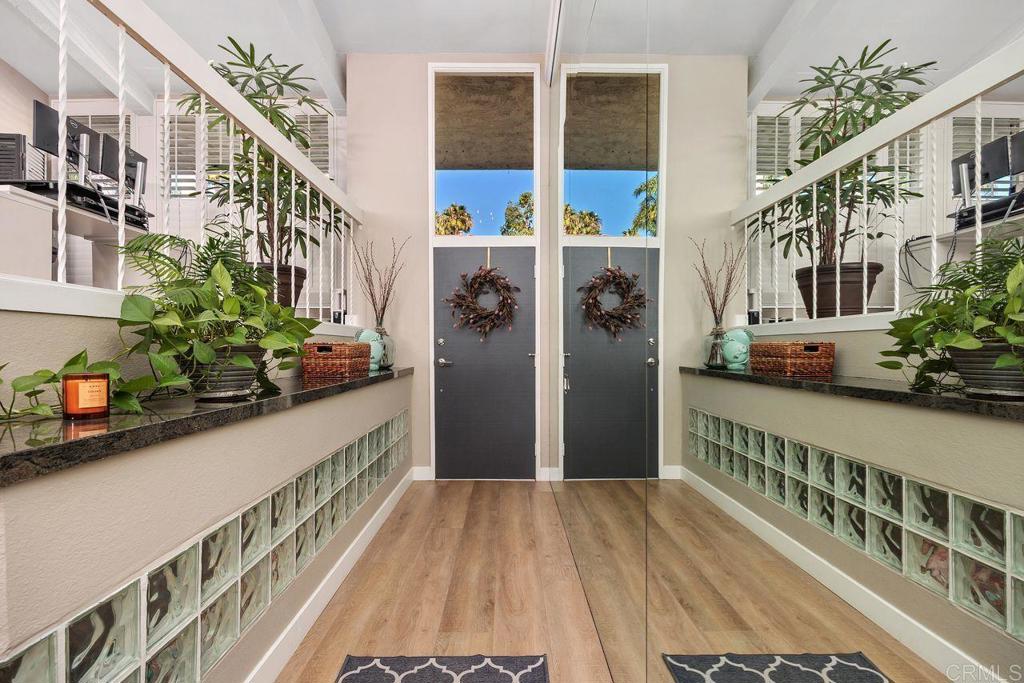 2327 Caringa Way - photo 12