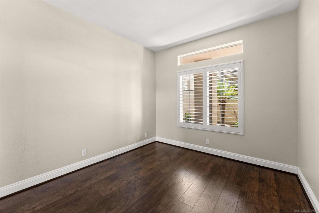 MLS #250037930SD image #7