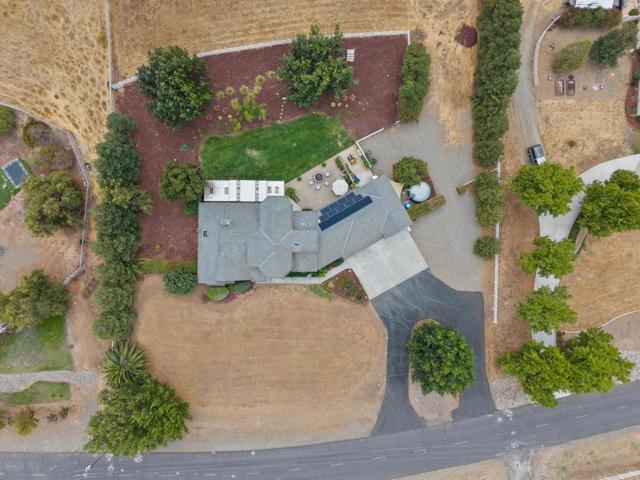 7000 Diablo Hills Road, Tres Pinos CA: https://media.crmls.org/mediaz/82ec17d5-2ff5-42fd-a3f7-04ca318bcc10.jpg