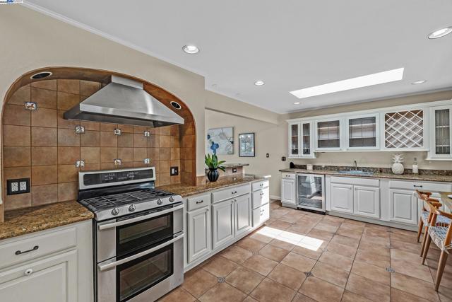 5375 Sandra Way, Livermore CA: https://media.crmls.org/mediaz/82ec4f96-41cc-4018-a9c6-a4e8bdbc140b.jpg