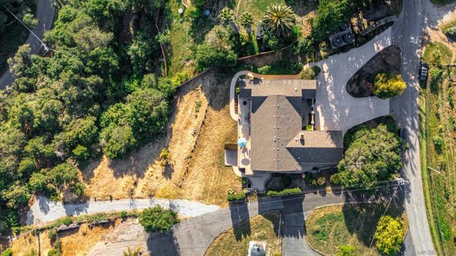 960 Smith Rd, Watsonville CA: https://media.crmls.org/mediaz/82ed12d8-cce3-473a-bb1b-4280006f4241.jpg