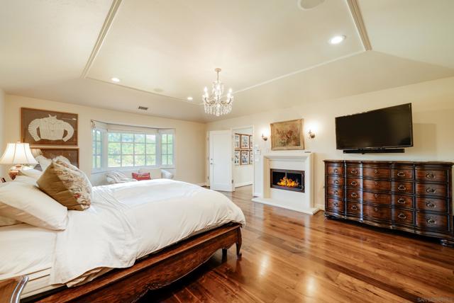 6150 La Fremontia, Rancho Santa Fe CA: https://media.crmls.org/mediaz/82ed6b81-03af-4694-a346-074721f68f60.jpg