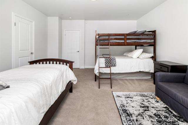 Detail Gallery Image 23 of 39 For 4057 Lamont St, San Diego,  CA 92109 - 3 Beds | 2/1 Baths