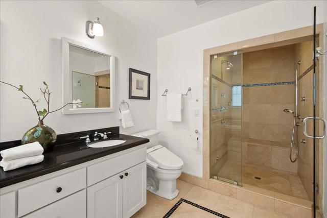52 Myrtle Street, Redwood City CA: https://media.crmls.org/mediaz/82ef5e98-6a1a-4956-84ac-d552fc0c8ca8.jpg