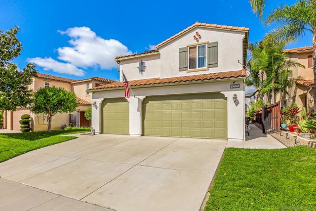 1299 Bellingham, Oceanside CA: https://media.crmls.org/mediaz/82f06ad0-d22d-4989-9e81-7fe0ac17f7da.jpg