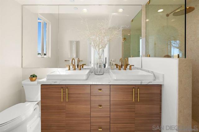 3780 32nd St, San Diego CA: https://media.crmls.org/mediaz/82f0d7d7-a5ac-4449-931b-e08d6007f645.jpg