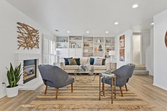 1582 Dolphin Drive, Aptos CA: https://media.crmls.org/mediaz/82f11764-0893-4aa6-9c4c-194eb9149b24.jpg
