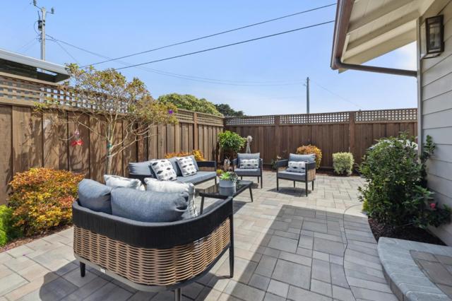 843 First Avenue, Half Moon Bay CA: https://media.crmls.org/mediaz/82f15179-a000-4d7f-9820-fb5085c3121d.jpg