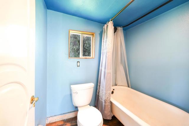 2156 Montecito Road, Ramona CA: https://media.crmls.org/mediaz/82f27545-9954-47dd-8df9-744317c34f2e.jpg