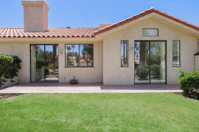 106 Celano Circle, Palm Desert CA: https://media.crmls.org/mediaz/82f3cc4f-35b7-4f8e-8c87-4f0a0b5a0ebd.jpg