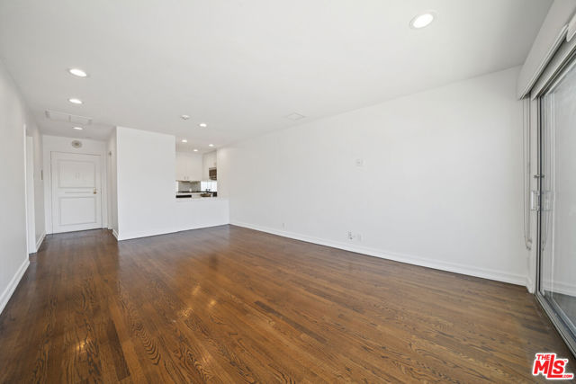 101 California Avenue, 903 photo 6