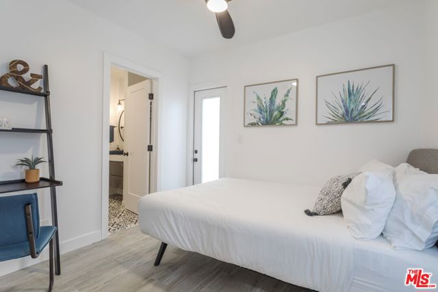 329 N Alexandria Avenue, Los Angeles CA: https://media.crmls.org/mediaz/82f65f66-1579-4994-bd66-e794035290d9.jpg
