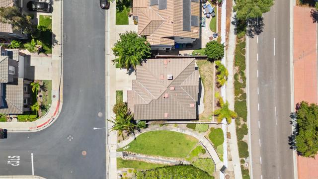 359 Franciscan Way, Oceanside CA: https://media.crmls.org/mediaz/82f71a58-1139-4361-b55b-acf4d1cc8068.jpg