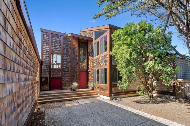 116 Monterey Dunes Way, Moss Landing CA: https://media.crmls.org/mediaz/82f77de0-942c-40d8-b1fc-296bc5974e46.jpg