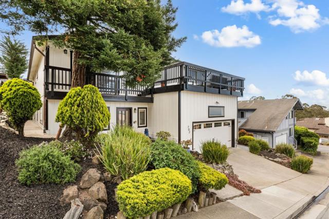 702 El Granada Boulevard, El Granada CA: https://media.crmls.org/mediaz/82f8ddae-e6c1-4357-8475-4bbce7ea217c.jpg