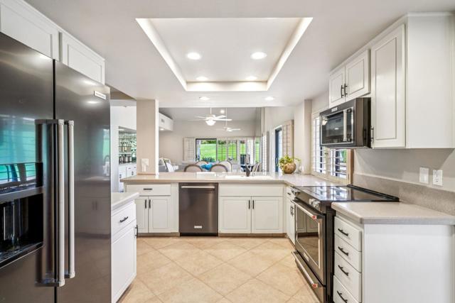 73457 Irontree Drive, Palm Desert CA: https://media.crmls.org/mediaz/82f98319-5f17-4927-868f-f0d1f697cffe.jpg
