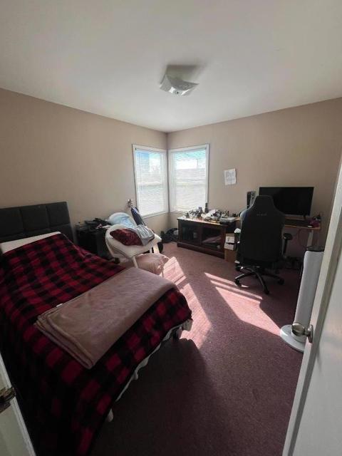 210 7th Lane, South San Francisco CA: https://media.crmls.org/mediaz/82fa5503-478f-464a-abd2-a9fa3685b336.jpg