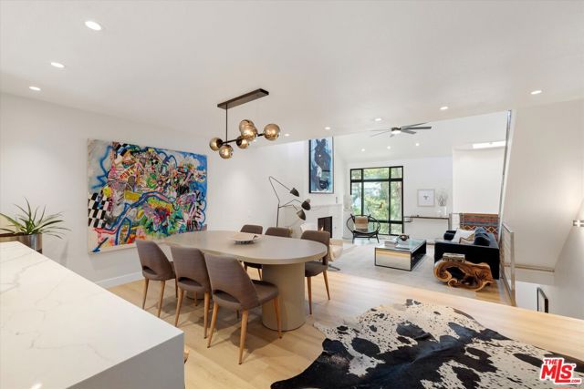 2108 Neilson Way, Santa Monica CA: https://media.crmls.org/mediaz/82fab66c-4119-46ae-b043-7ed39b2092f8.jpg