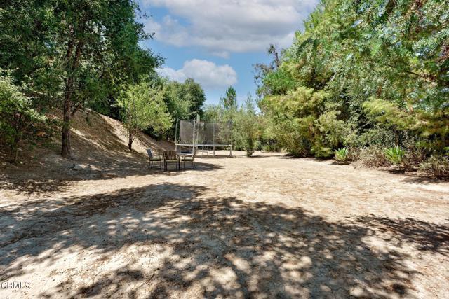 Detail Gallery Image 44 of 51 For 5205 Lubao Ave, Woodland Hills,  CA 91364 - 3 Beds | 2/1 Baths