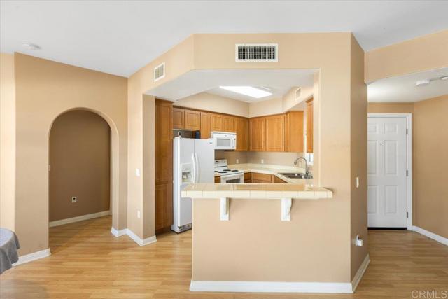Detail Gallery Image 10 of 51 For 2723 Lake Pointe Dr #231,  Spring Valley,  CA 91977 - 2 Beds | 2 Baths