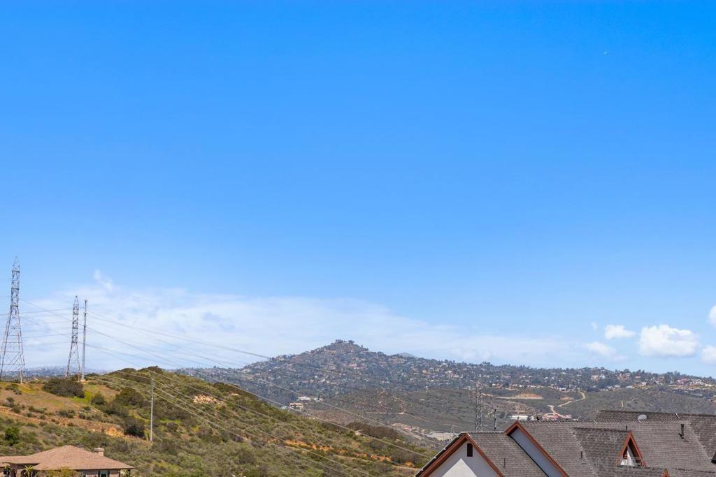 MLS #250026892SD image #70