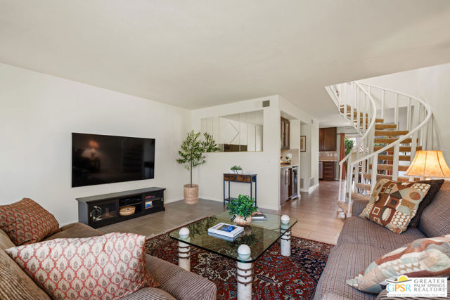 73026 Helen Moody Lane, Palm Desert, CA 92260