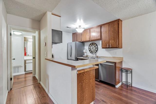 247 N Capitol Avenue, San Jose CA: https://media.crmls.org/mediaz/82fd5b7e-bae3-4695-9b4b-2aac5cf39d52.jpg