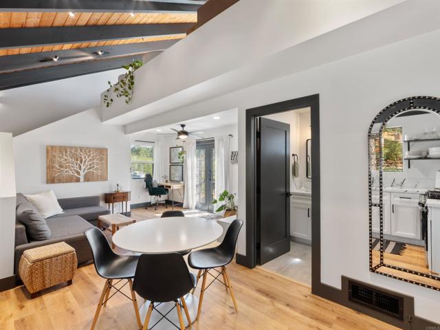 20790 Fortuna Del Norte, Escondido CA: https://media.crmls.org/mediaz/82fe98c6-e359-459a-8a9b-10483a9e461f.jpg