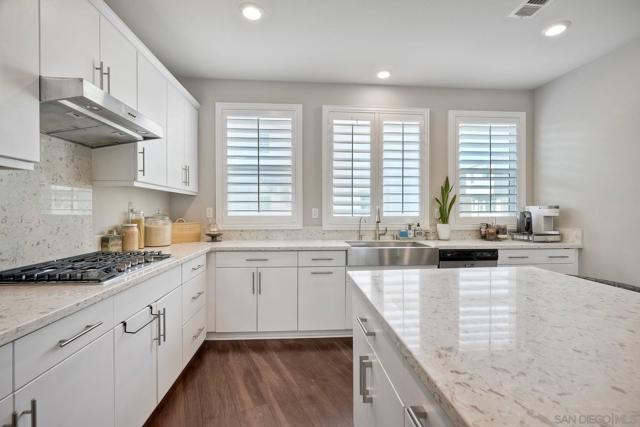 2056 Callisto Terrace, Chula Vista CA: https://media.crmls.org/mediaz/82feb44e-6f38-40d2-8657-9bef9b039096.jpg