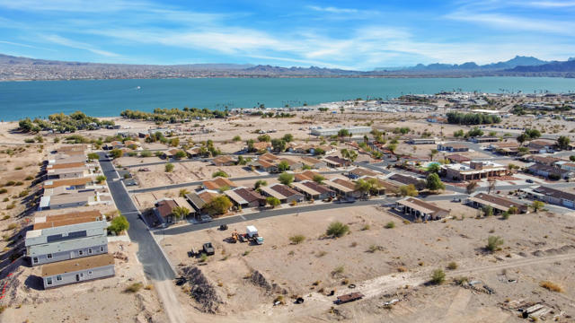 Image 52 of 83 For 12600 Havasu Lake Road