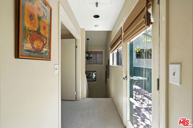 730 Basin Drive, Topanga CA: https://media.crmls.org/mediaz/82ff64aa-cbe0-4e93-9187-e883bdb62447.jpg