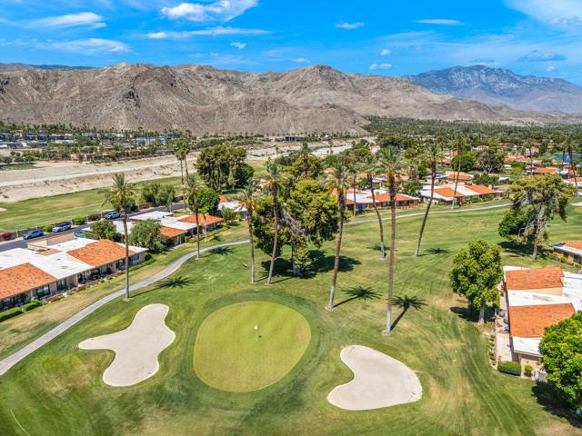 56 Majorca Drive, Rancho Mirage CA: https://media.crmls.org/mediaz/8300b709-5d8e-41f2-8d6c-4da0584d226f.jpg