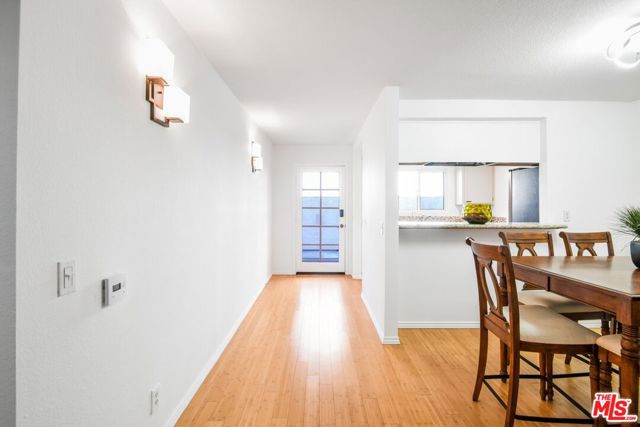 1335 Newport Avenue, Long Beach CA: https://media.crmls.org/mediaz/8300fce7-ac56-4d2d-b43f-eefeb73f690c.jpg