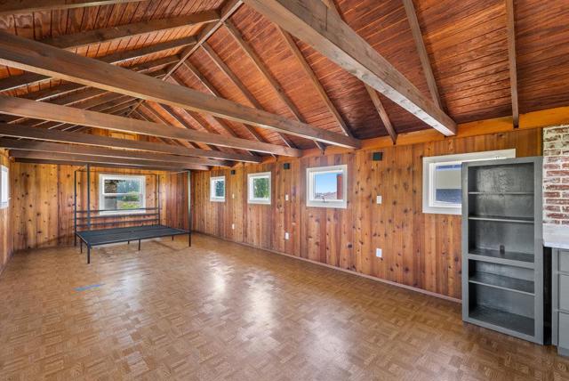 180 Dicicco Terrace, Watsonville CA: https://media.crmls.org/mediaz/83011f82-e17f-4666-9a2f-b114bd424200.jpg