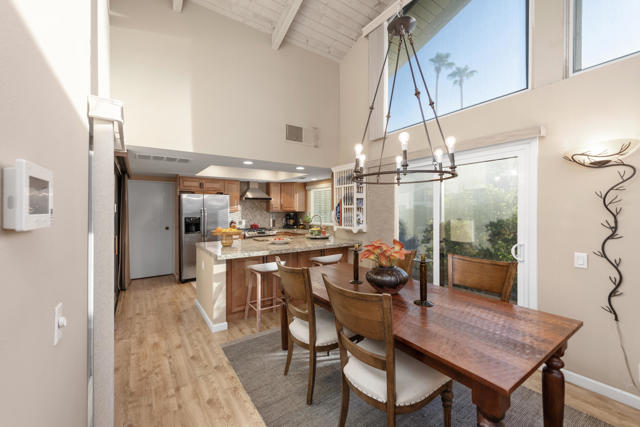 46510 Arapahoe Drive, Indian Wells CA: https://media.crmls.org/mediaz/83018586-bba1-4374-b6ac-6d05e5c30388.jpg