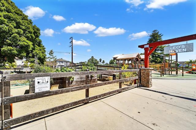 2958 Leotar Circle, Santa Cruz CA: https://media.crmls.org/mediaz/83023287-0442-4c7f-ab02-2e221ae27072.jpg