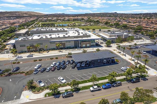 1665 Santa Alexia Avenue, Chula Vista CA: https://media.crmls.org/mediaz/83024a00-48a1-458c-935e-00c3167f3aa8.jpg
